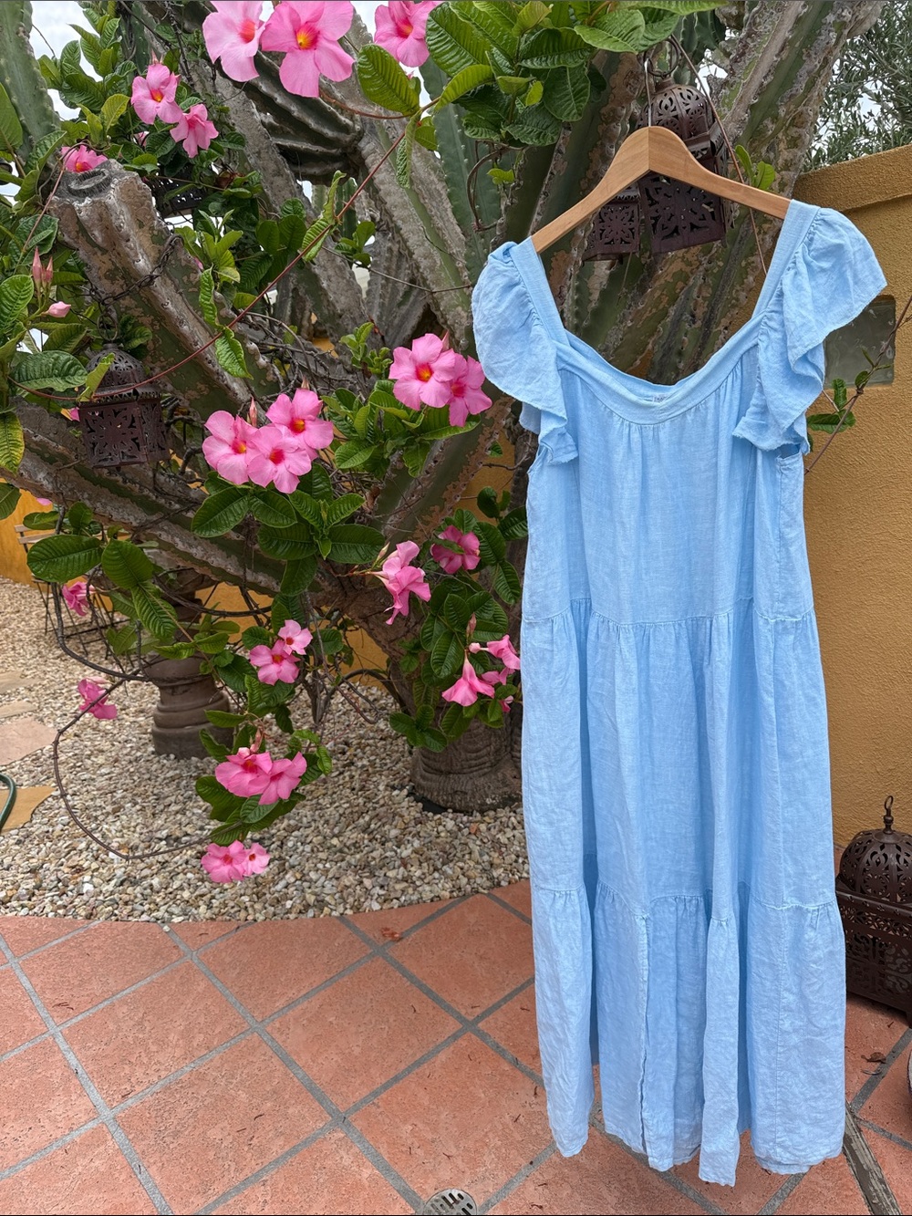 Linen Light Blue dress for those warm days and nights☀️ OS